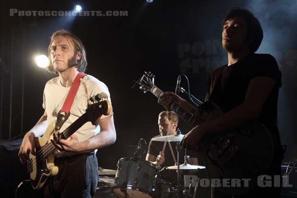 YOUNGHUSBAND - 2015-12-10 - PARIS - Point Ephemere - 